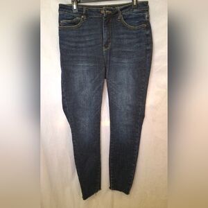 Judy Blue Women's Skinny Fit Dark Wash Raw Hem Jeans Size 11/30